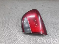 Ліхтарі кришки заднього багажника Mazda Xedos 6 0431413