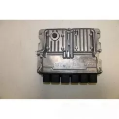 Блок керування впорскуванням BMW 1 F40 0281037126