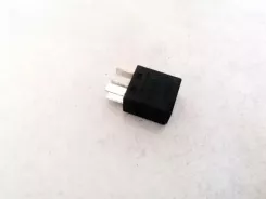 Інші реле Mitsubishi Carisma MB953382 021212A