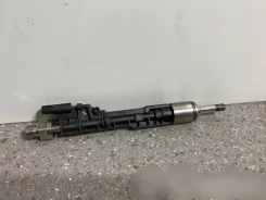Паливний інжектор BMW 7 G11 G12 8626147 13648626147 13538626147