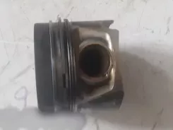 Поршень Volkswagen Crafter 076CV400 076107065A