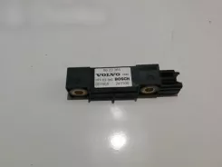 Датчик удару подушки безпеки Volvo V70 8622365 001569 241100