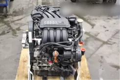 Двигун Audi A3 S3 8P 06A100098LX CCSA