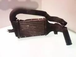 Охолоджувач наддувного повітря / інтеркулер Opel Zafira A 09192587