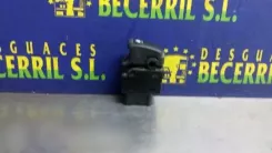 Кнопки вікон KIA Carens I 0K2FB66380