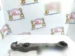 Audi A4 S4 B5 8D Передній важіль керування 4D0407155J 101049