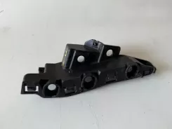 Кронштейн / кріплення переднього бампера Audi Q7 4M 4M0807284B 0X2611