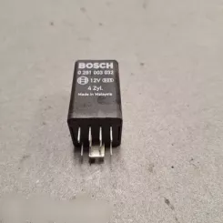 Реле/модуль передпідігрівача Audi A4 S4 B7 8E 8H 0281003032 038907291B