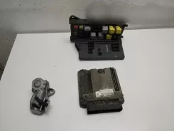 Комп'ютер/блок керування двигуном Volkswagen Crafter та комплект ключів 03L906012Q 0281017189 EDC1705433
