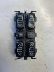 Mercedes-Benz A W168 Кнопки вікон 1688206810 10769480 03753201