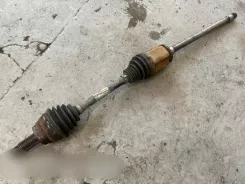 BMW X5 E70 Передній піввісь P755394606 0812080900
