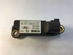 Датчик удару подушки безпеки Ford Focus 98AG14B342AD 060399 001900