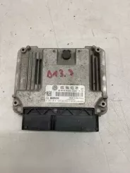 Контролер / модуль ЕБУ Volkswagen PASSAT B6 03G906021RN 03G906021AB 0281014128