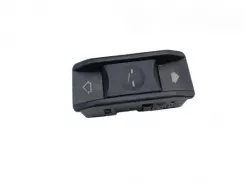 Кнопка люка BMW 3 E46 61318352182 0315000