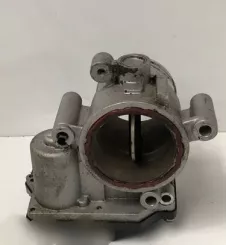 Дросельна заслінка Audi A3 S3 8P 46130 02179526