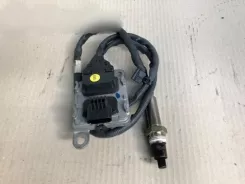 Датчик Volkswagen Santana 03N907807E