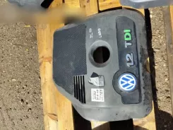 Верхня кришка двигуна Volkswagen Lupo 045103925 054530AB
