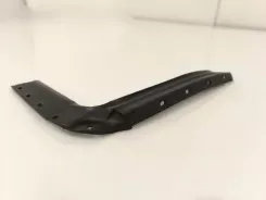 Інші деталі моторного відсіку Audi Coupe 8G0823738 105079206R 823738