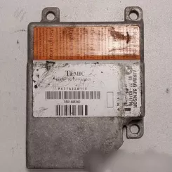 Блок керування подушками безпеки BMW 5 E39 8374799 019704