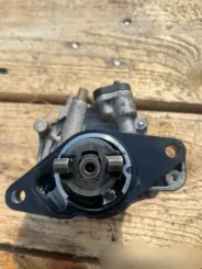 Вакуумний насос Opel Astra J 55221036 0410926307 70255300010