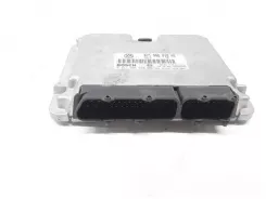 Контролер / модуль ЕБУ Volkswagen PASSAT B5 071906018AE 0261206620