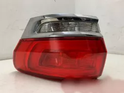Задній ліхтар Jeep Grand Cherokee P68110000AE 071515A