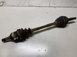 Передній піввісь Toyota Yaris Verso DP31 00021501