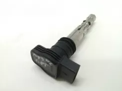 Котушка запалювання високої напруги Audi A3 S3 8L 040102043