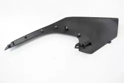Інші деталі салону автомобіля Tesla Model S 102674000