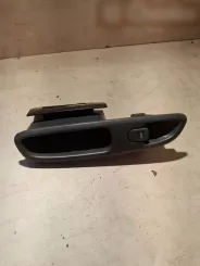 Кнопки вікон Volvo S60 9472275 01W391