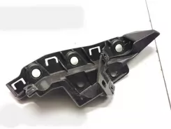 Кронштейн / кріплення переднього бампера Audi Q7 4M 4M0807284B 0X261T0