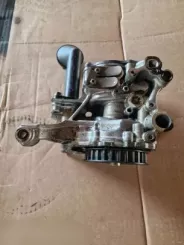 Масляний насос Volkswagen Sharan 04L145208AB 04L145305 04L145208D
