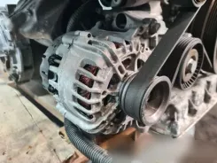 Генератор змінного струму Audi Q5 SQ5 06M903027