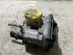 Дросельна заслінка Toyota Corolla E140 E150 220300D021 00645 7417