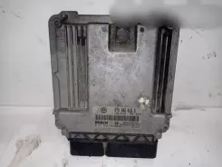 Блок керування двигуном Volkswagen Touareg I 070906016D 1039S01440 0281010736