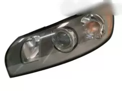 Фара Volvo V50 30698891 0301198603