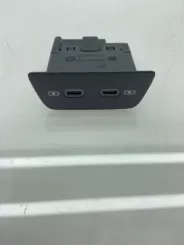 Роз'єм / USB-роз'єм Volkswagen Golf VII 2G6035718 0000388 10201200033