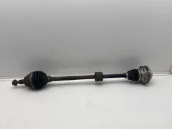 Volkswagen Tiguan Передній піввісь 3Q0407272 0660161893