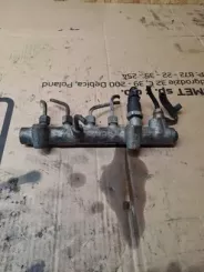 Opel Astra H Рейка впорскування 0445214049 029499