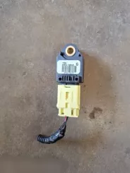 Датчик удару подушки безпеки Toyota Yaris 898310D010 0536335472