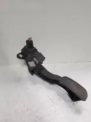 Педаль газу/акселератора Toyota Auris 150 7811002012 03878835393