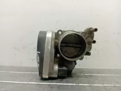 Дросельна заслінка Volkswagen Golf IV 06A133062AD