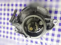 Вакуумний насос Audi A4 S4 B7 8E 8H 35470090611002 07T0622099 057145100AF
