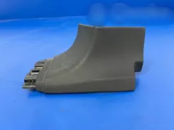Кришка стійки лобового скла Tesla Model X / A 105036500E 100026465