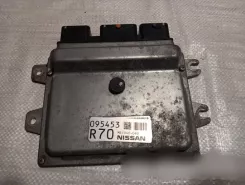 Блок керування двигуном Nissan Juke I F15 (MEC940040 095453)