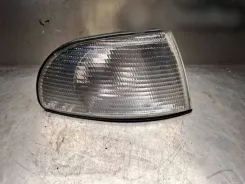 Audi A4 S4 B5 8D Передній покажчик повороту 084411514rf1