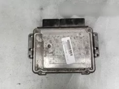 Комп'ютер / контролер двигуна Fiat Doblo 0281018721