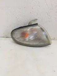Передній покажчик повороту Hyundai Accent 92302220 010075