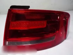 Задній ліхтар Audi A4 Allroad 8K5945096D 009686061592
