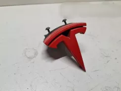 Емблема / значок Tesla Model S 1053686 105368600F